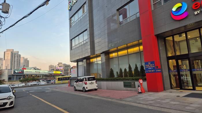 충청남도 천안시 서북구 쌍용동 210-21 천안라마다앙코르호텔 2층204호 근린상가 경매 사진 11