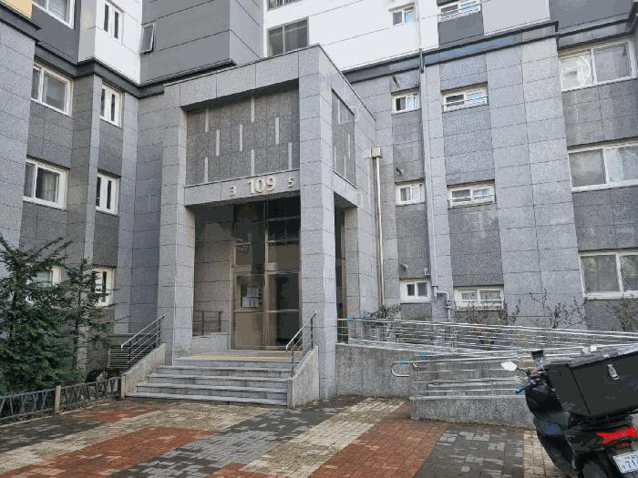 경상북도 김천시 율곡동 773 힐스테이트 율곡 109동 12층1203호 아파트 경매 사진 2