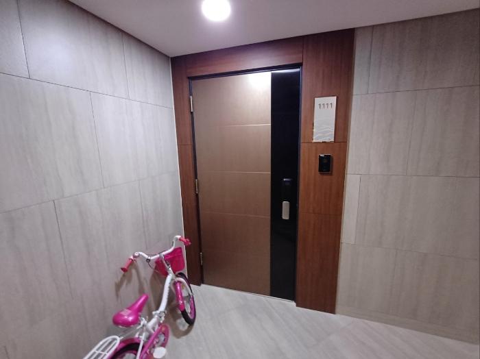 부산광역시 동구 충장대로 160, 29층에이2901호 (초량동,협성마리나지7)구) 부산광역시 동구 초량동 1266 콘도(호텔) 경매 사진 3