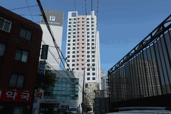 부산광역시 부산진구 범천동 849-2 대동레미안센트럴시티5 15층1511호 아파트 경매 사진 1