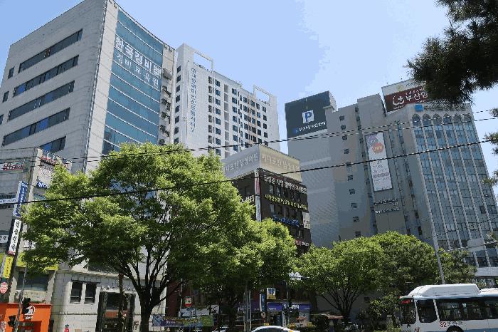 부산광역시 부산진구 범천동 849-2 대동레미안센트럴시티5 15층1511호 아파트 경매 사진 2