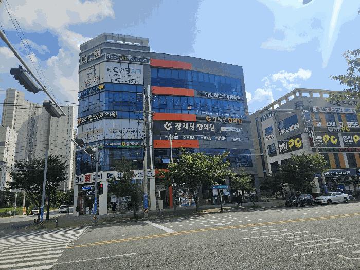 경상남도 창원시 진해구 남문동 1253-1 더원프라자1동 5층504호 근린상가 경매 사진 1