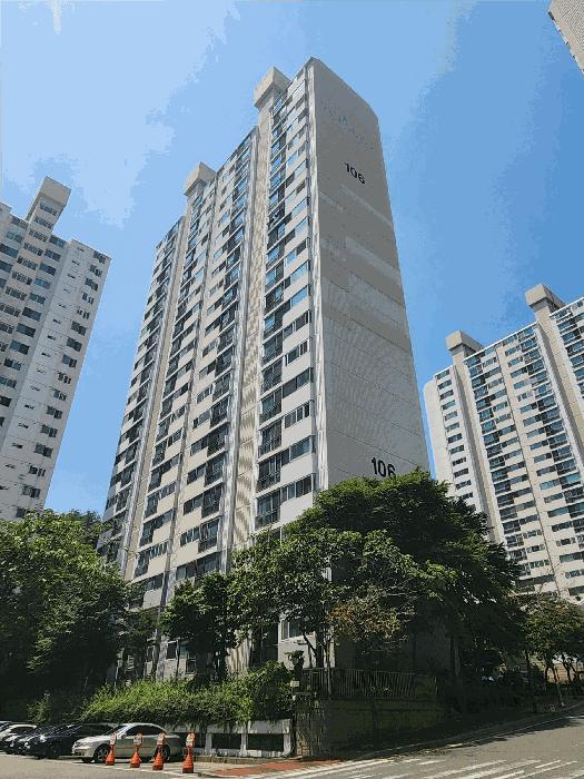 서울특별시 서대문구 현저동 200 독립문극동아파트 106동 11층1101호 아파트 경매 사진 1