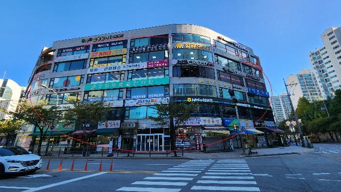 경기도 용인시 수지구 만현로 82-4, 1층104호 (상현동,헤르메스상가)구) 경기도 용인시 수지구 상현동 66-2 근린상가 경매 사진 1
