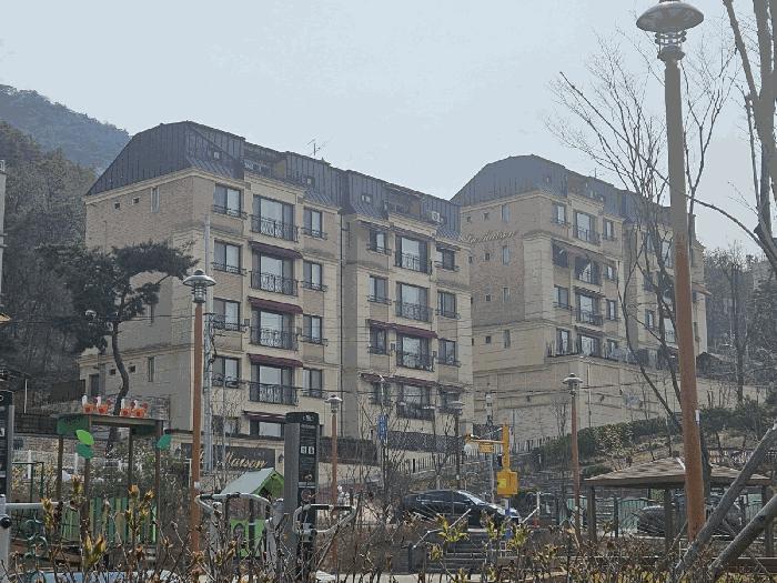 경기도 안양시 만안구 안양동 20-16 라메종1단지 에이동 4층401호 다세대(빌라) 경매 사진 2