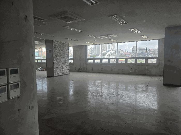 충청남도 천안시 서북구 쌍용동 210-21 천안라마다앙코르호텔 2층206호 근린상가 경매 사진 4