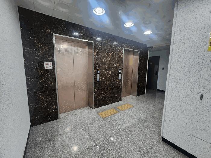 부산광역시 서구 서대신동1가 34-2 대신에코팰리스 4층405호 아파트 경매 사진 1
