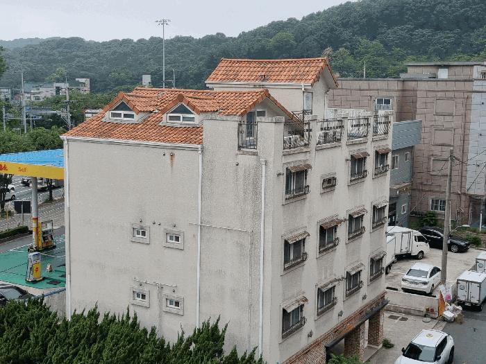 대전광역시 서구 내동 152-23 근린주택 경매 사진 1