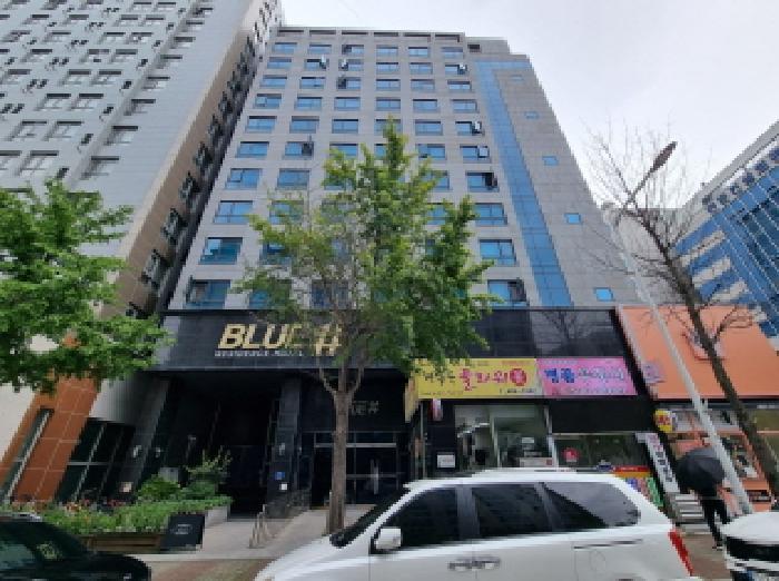 대전광역시 서구 둔산동 1313 블루샵 8층820호 콘도(호텔) 경매 사진 2