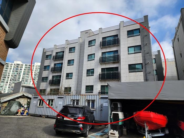 충청남도 서산시 호수공원13로 17-3, 4층401호 (예천동,비동)구) 충청남도 서산시 예천동 494 다세대(빌라) 경매 사진 3