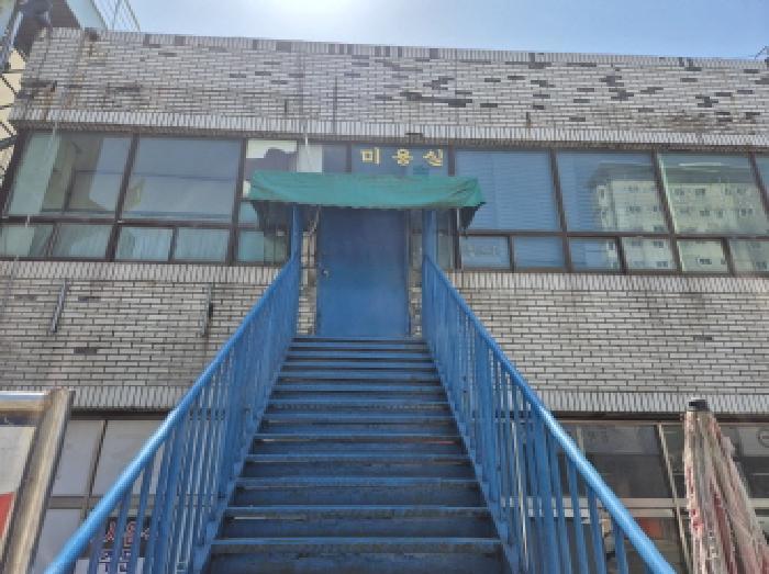 울산광역시 울주군 온산읍 덕신리 1280-21 덕신종합상설시장 에이동 2층202호 근린상가 경매 사진 9
