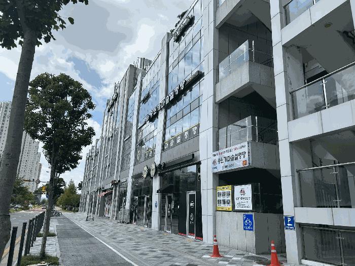 세종특별자치시 보람동 703 금강노을주건축물제1동 1층107호 근린상가 경매 사진 6