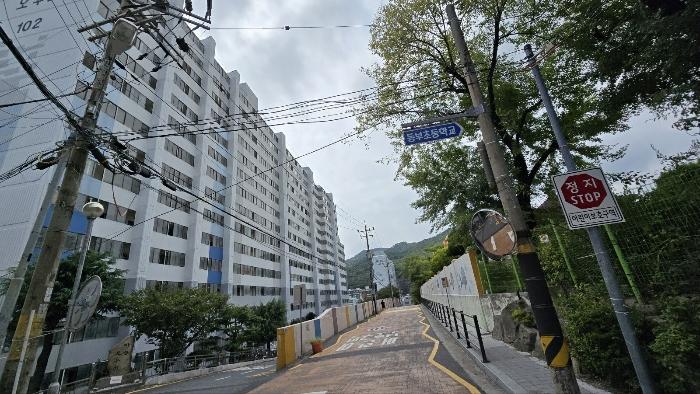 울산광역시 남구 돋질로37번길 11, 1동 3층301호 (신정동,선샤인1주건축물)구) 울산광역시 남구 신정동 703-12 오피스텔 경매 사진 6