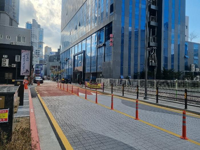 부산광역시 해운대구 구남로 9, 2층208호 (우동,라마다앙코르해운대호텔)구) 부산광역시 해운대구 우동 603-19 근린상가 경매 사진 4