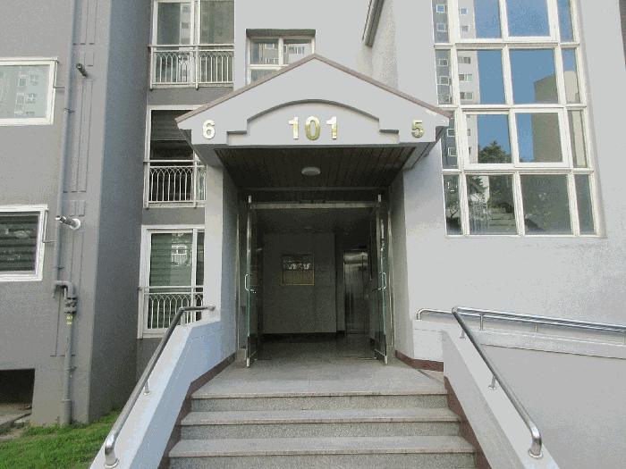 전라남도 순천시 조곡동 566 금강메트로빌 101동 3층306호 아파트 경매 사진 1