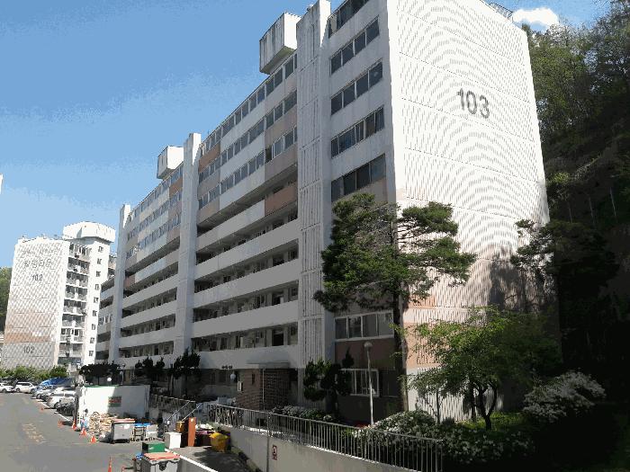 대전광역시 서구 월평동 18-2 월평타운 103동 1층105호 아파트 경매 사진 2