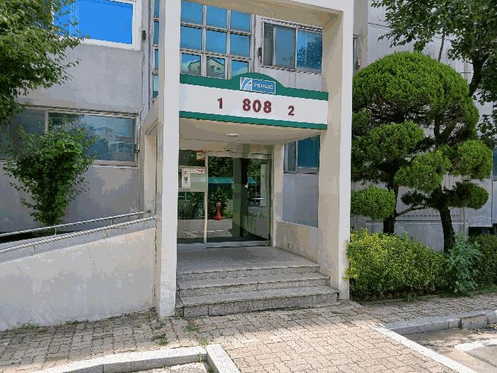 경기도 고양시 일산동구 중산동 1574 중산마을아파트 808동 2층202호 아파트 경매 사진 2