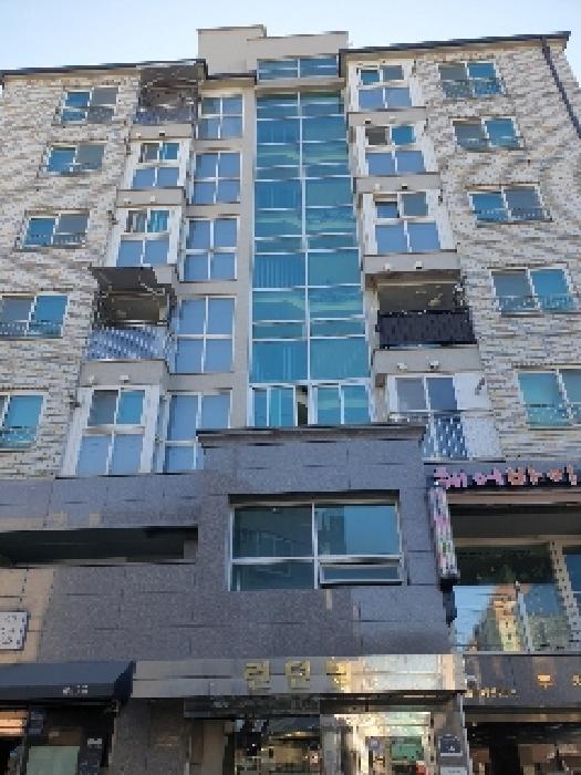 서울특별시 송파구 송파동 131-1 런던빌 2층 202호 다세대(빌라) 경매 사진 8