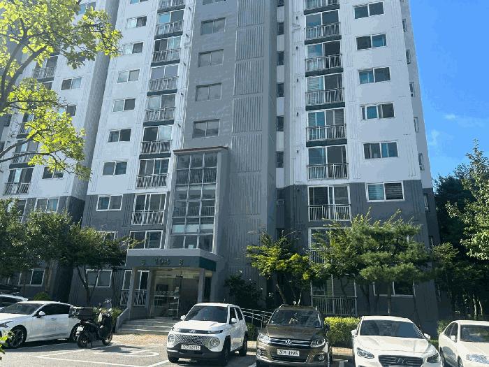 충청남도 천안시 서북구 백석동 915 주공그린빌 104동 2층205호 아파트 경매 사진 1
