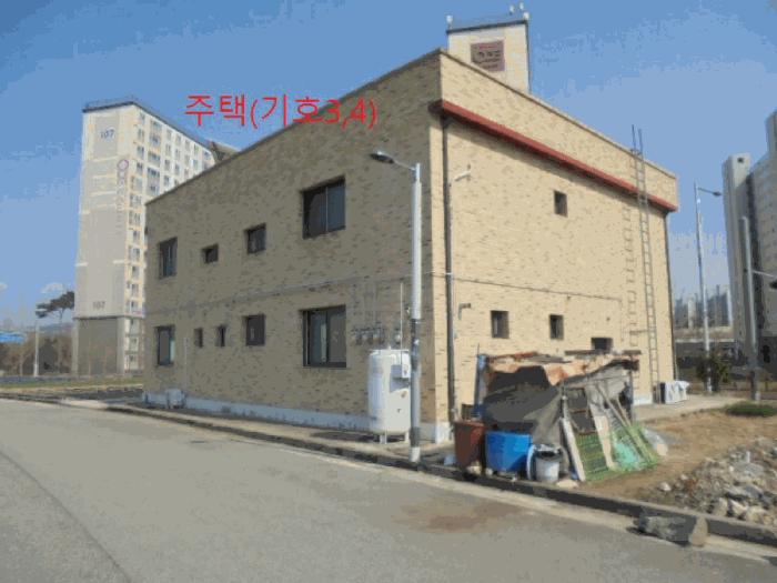충북 충주시 주택