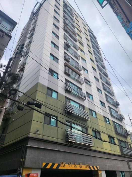 인천광역시 미추홀구 장천로8번길 23, 3층303호 (숭의동,미소가11차)구) 인천광역시 미추홀구 숭의동 296-20 오피스텔 경매 사진 1