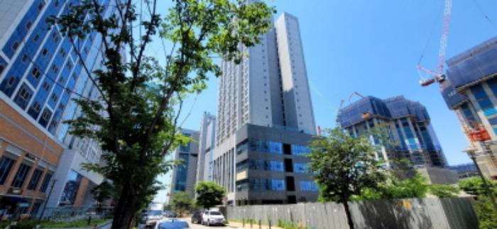 인천광역시 서구 청라한내로100번길 10, 1층103호 (청라동,청라큐브시그니처1차오피스텔)구) 인천광역시 서구 청라동 95-1 근린상가 경매 사진 10