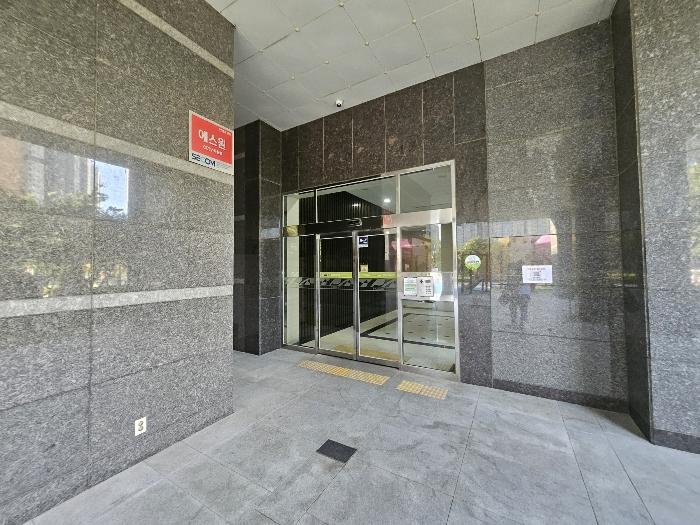 인천광역시 연수구 송도문화로28번길 28, 105동 39층3901호 (송도동,글로벌캠퍼스푸르지오)구) 인천광역시 연수구 송도동 190-2 아파트 경매 사진 2