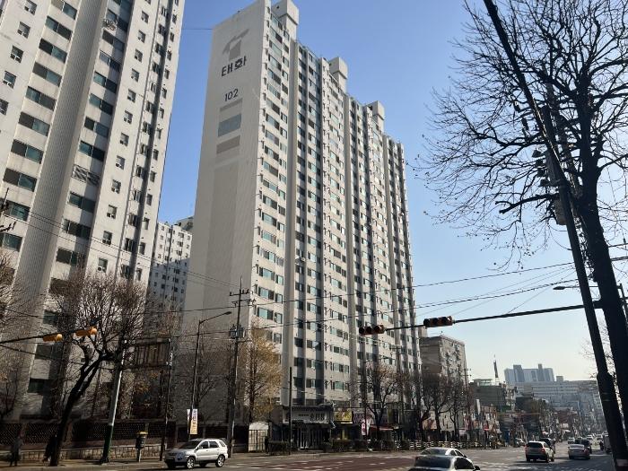인천광역시 남동구 호구포로900번길 5, 102동 22층2203호 (간석동,태화아파트)구) 인천광역시 남동구 간석동 918-5 아파트 경매 사진 1