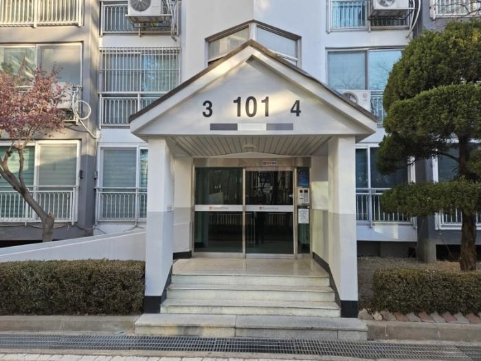 인천광역시 연수구 청량로 210, 101동 4층403호 (옥련동,쌍용아파트)구) 인천광역시 연수구 옥련동 644-1 아파트 경매 사진 2