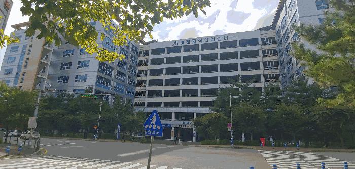 경기도 김포시 양촌읍 학운리 2979 메카존 나동 1층132호 아파트형공장 경매 사진 2