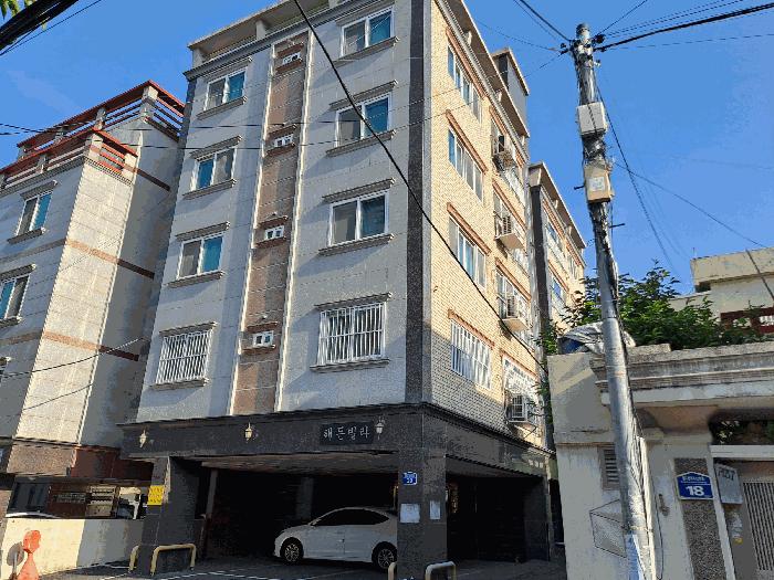 부산광역시 연제구 연산동 667-13 주택 경매 사진 1