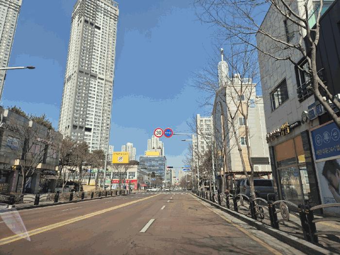 인천광역시 서구 청라동 185-1 청라힐데스하임 123동 16층1606호 아파트 경매 사진 2