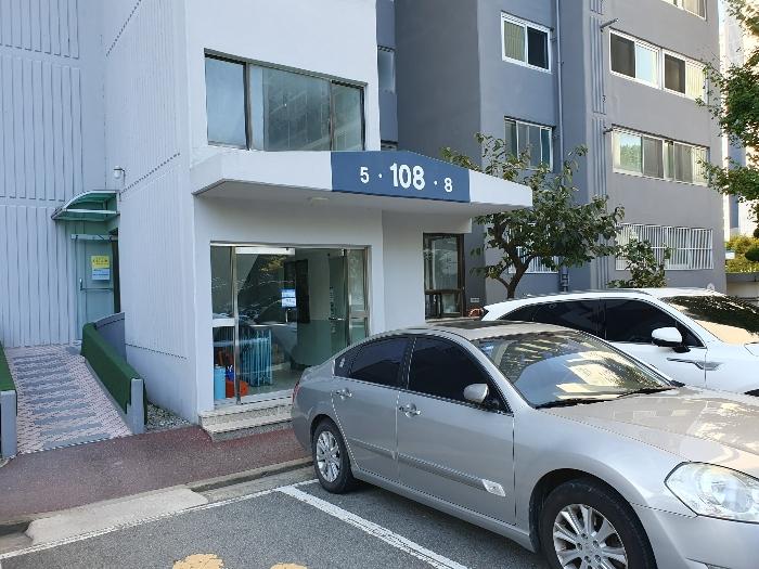 부산광역시 기장군 기장읍 차성로344번길 13, 108동 7층706호 (한신아파트)구) 부산광역시 기장군 기장읍 동부리 151-5 아파트 경매 사진 2