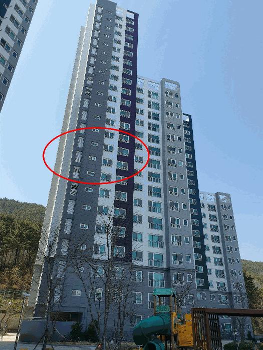 부산광역시 해운대구 송정광어골로82번길 85-11, 103동 10층1001호 (송정동,해운대경보이리스힐아파트)구) 부산광역시 해운대구 송정동 949 아파트 경매 사진 2