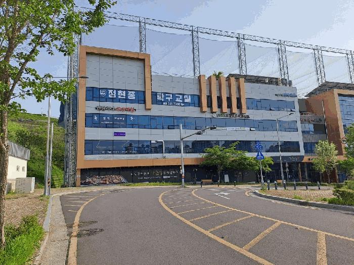 경상남도 진주시 충무공동 277-7 진주혁신도시아슬란스포츠몰 4층디404호 근린상가 경매 사진 2