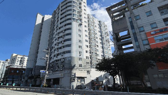 경상남도 거제시 옥포동 537-27 옥포유경에버빌뷰 9층908호 아파트 경매 사진 2