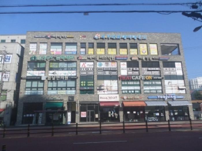 전북특별자치도 전주시 덕진구 반월동 422-21 주건축물제1동 1층 105호 근린상가 경매 사진 5