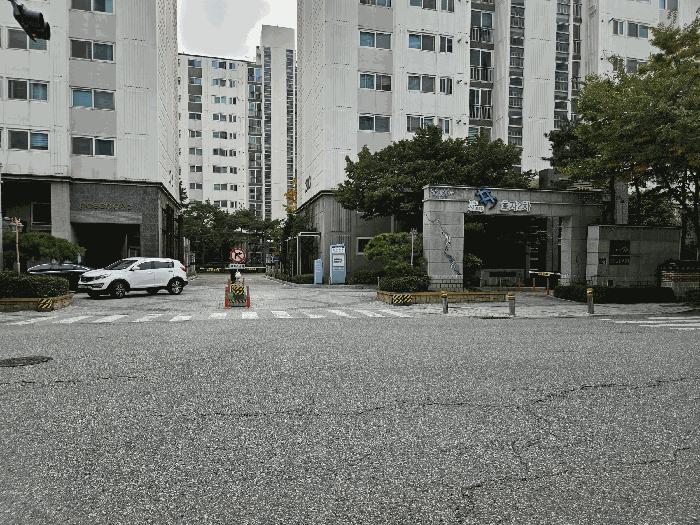 전북특별자치도 전주시 완산구 효자동2가 122 더샵효자2차아파트 201동 3층 302호 아파트 경매 사진 3