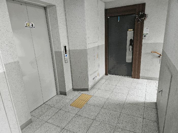전북특별자치도 전주시 완산구 효자동2가 122 더샵효자2차아파트 201동 3층 302호 아파트 경매 사진 5