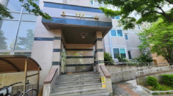 전북특별자치도 군산시 수송동 830-1 군산수송세영리첼아파트 111동 8층803호 아파트 경매 사진 5