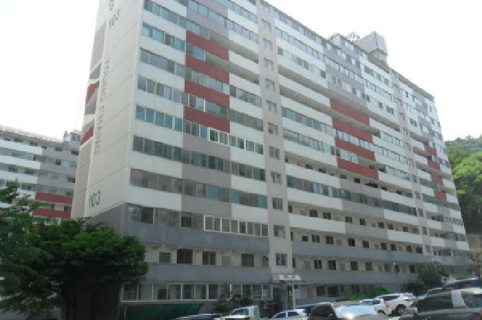 전북특별자치도 정읍시 구룡동 648 영창파크타운 103동 1층 103호 아파트 경매 사진 5