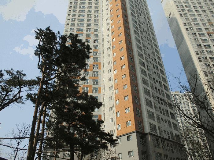 경기도 평택시 칠원동 613 평택지제역동문굿모닝힐맘시티3단지 304동 3층301호 아파트 경매 사진 2