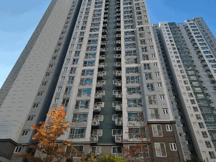 충청남도 천안시 서북구 성성동 697 천안레이크타운2차푸르지오 201동 16층 1602호 아파트 경매 사진 2