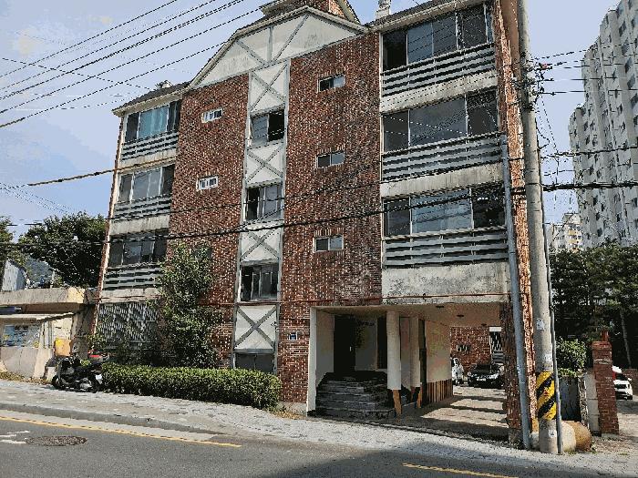 대구광역시 동구 지묘동 819 동화빌라 2동 3층301호 다세대(빌라) 경매 사진 1
