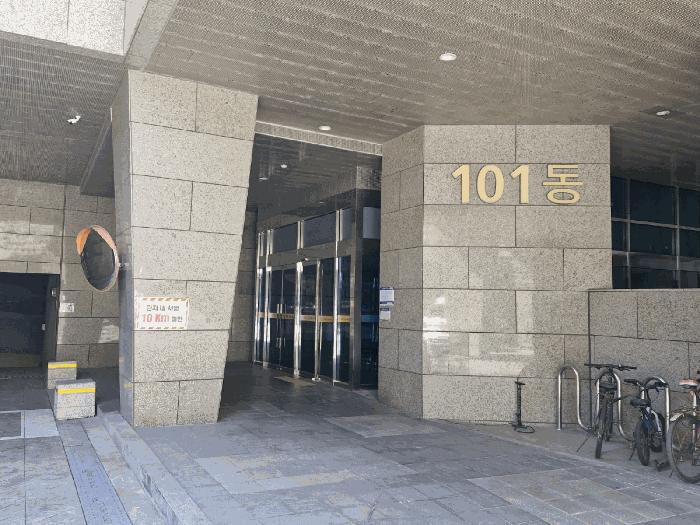 부산광역시 해운대구 우동 1523 더블유비씨더팰리스 101동 23층2301호 오피스텔 경매 사진 3
