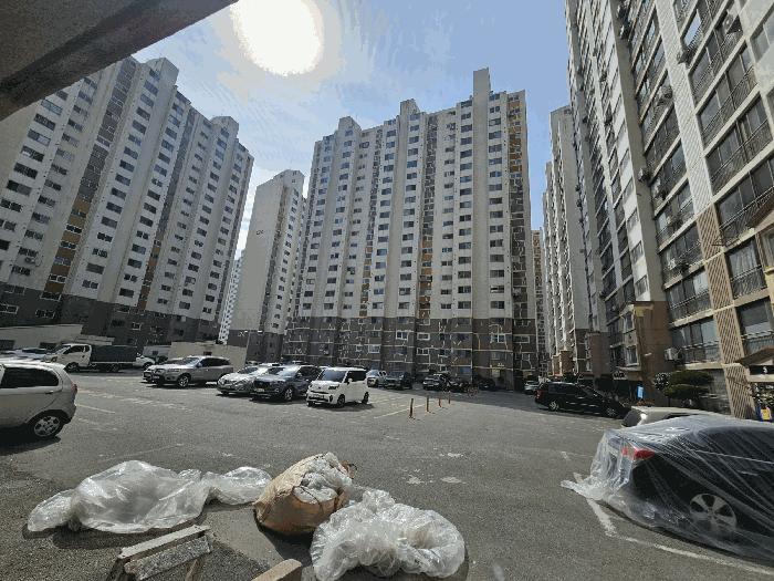 경상남도 양산시 소주동 147-1 천성리버타운 111동 1층106호 아파트 경매 사진 2