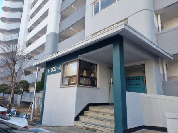 인천광역시 연수구 원인재로 232, 109동 9층908호 (연수동,솔밭마을아파트)구) 인천광역시 연수구 연수동 582-2 아파트 경매 사진 2