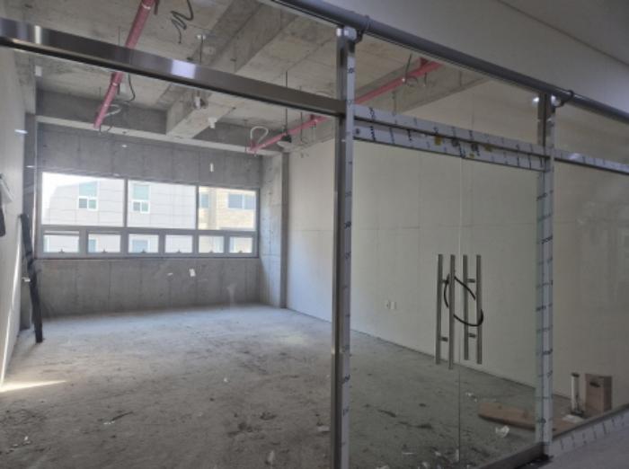 울산광역시 남구 삼산로 50, 2층211호 (신정동,신정오펠리움플러스)구) 울산광역시 남구 신정동 684-1 근린상가 경매 사진 37
