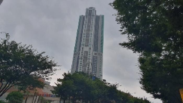 경상남도 창원시 마산회원구 양덕동 84-14 메트로시티2단지 207동 18층1802호 아파트 경매 사진 2