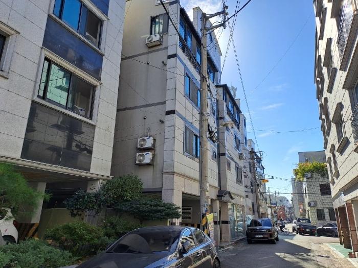 경상남도 진주시 인사동 131-9 다가구주택 경매 사진 2